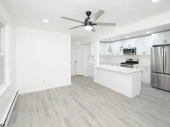 905 85th St Floor 2, North Bergen, NJ 07047