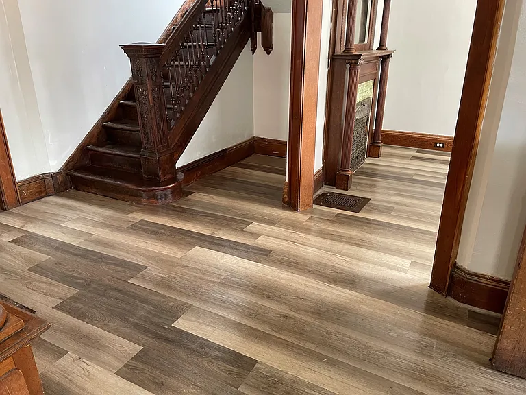 729 S Beech St — Photo 1