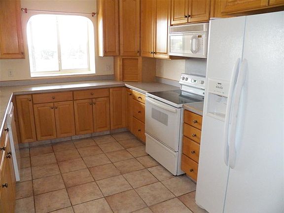 5th image of 3129 Missouri Ave