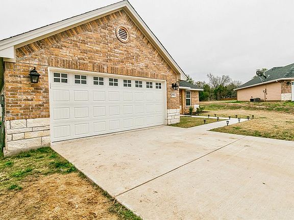 4th image of 2502 Comal Ct