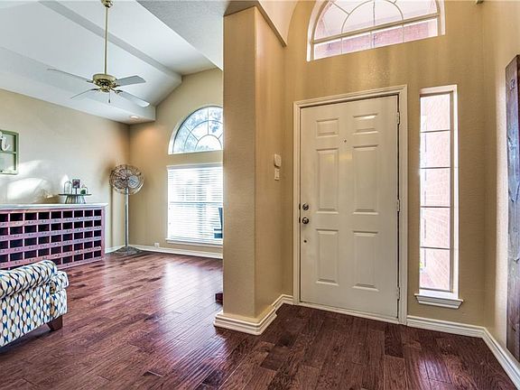 4th image of 2633 Mossvine Dr
