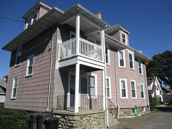 3rd image of 68 Blossom St