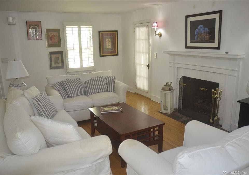 203 Edison Rd, Trumbull, CT 06611 MLS 170568832 Zillow