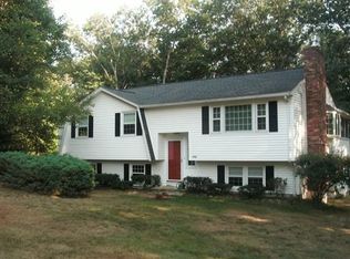 149 Cranberry Rd, Dracut, MA 01826