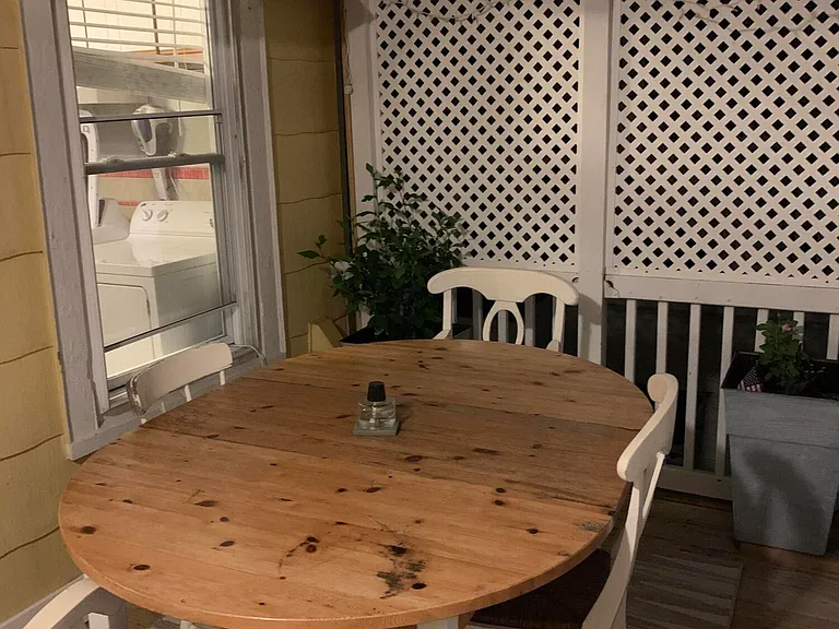19 Webb Ave #2 — Photo 3