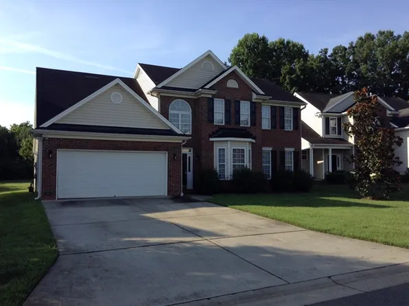 4235 Lindsey Ln, Winston Salem, NC 27106