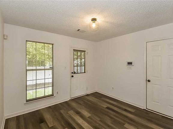 5th image of 8141 Hynds Springs Ln