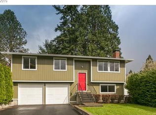 2709 SW Taylors Ferry Rd, Portland, OR 97219