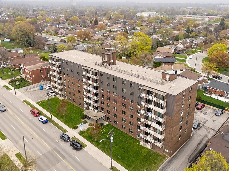 977 Mohawk Rd E #5H — Photo 8