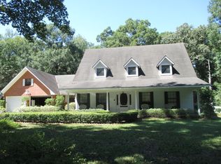 237 Hooper Rd, Pineville, LA 71360