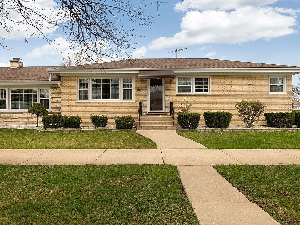 1st image of 8900 Oleander Ave