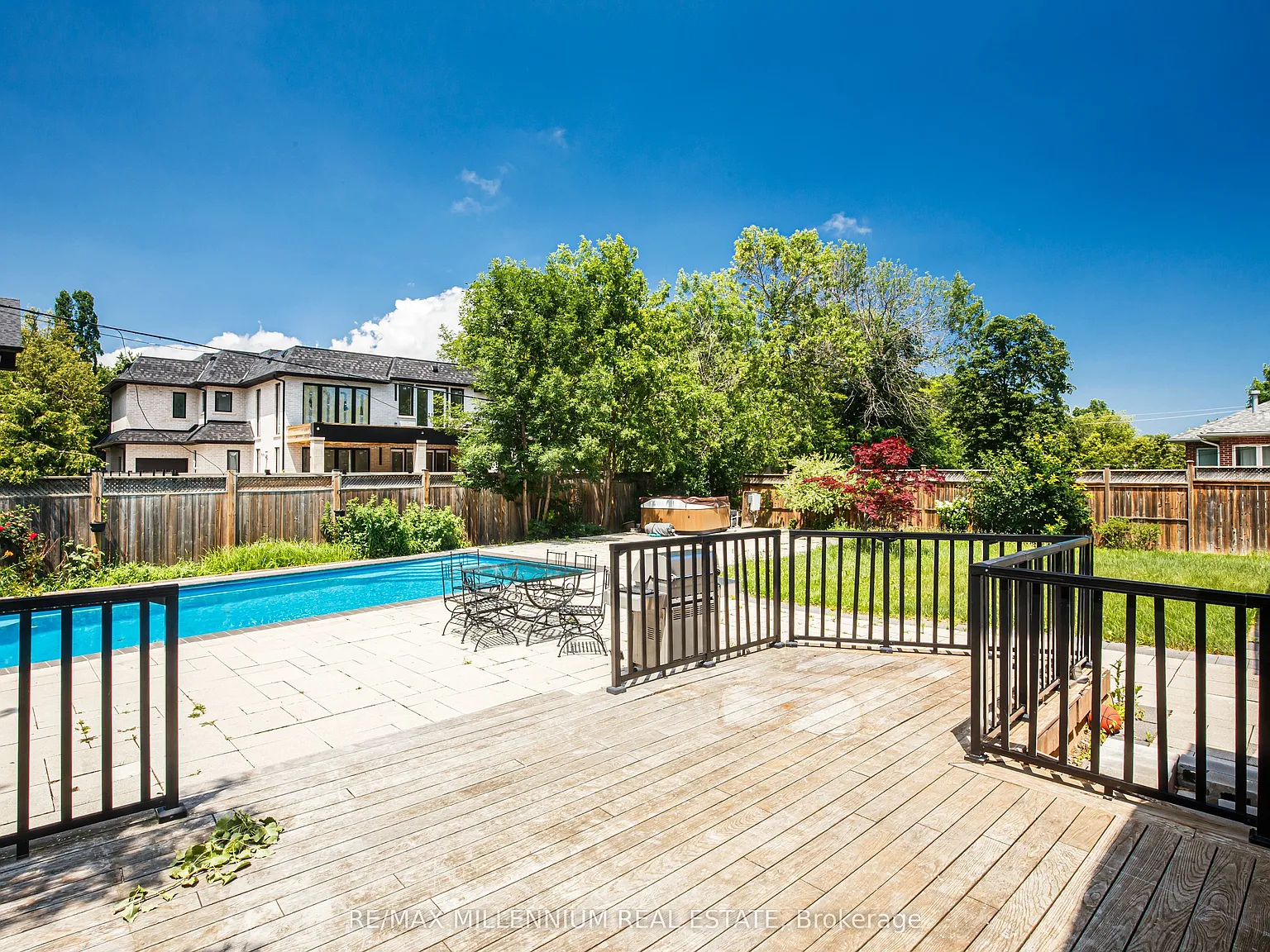 5 bed, $5,900 — Photo 4