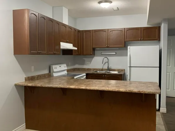 34 Mullin Dr, Guelph, ON N1E 0E1