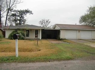230 Maplewood St, Kountze, TX 77625