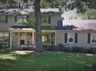 6820 Tanglewood Dr, Youngstown, OH