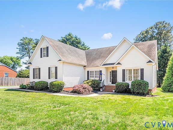 3rd image of 7465 Ambrose Dr