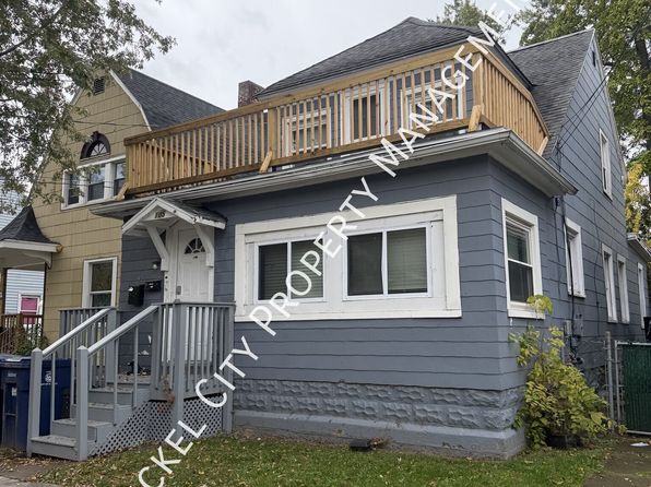 105 Mayer Ave