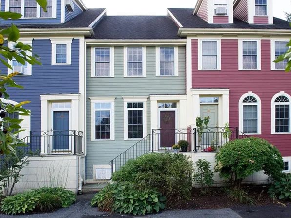 46 Barrister Dr Unit D