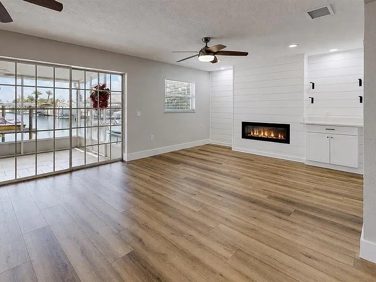 6513 Abaco Dr — Photo 18