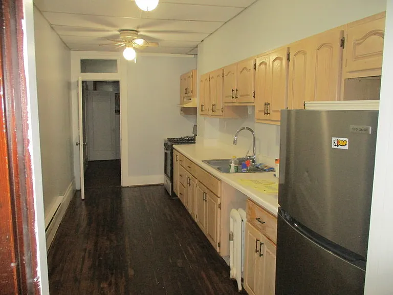 447 Merchant St #2 — Photo 6