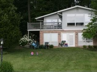 8044 N Lakeview Dr, Unionville, IN 47468