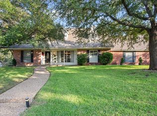 8500 Gladedale Dr, Woodway, TX 76712