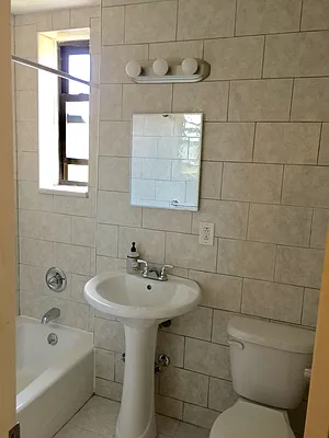 Rented by Realty Nerd | media 56