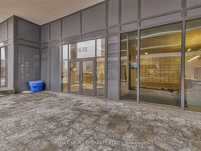 9618 Yonge St #210 — Photo 2