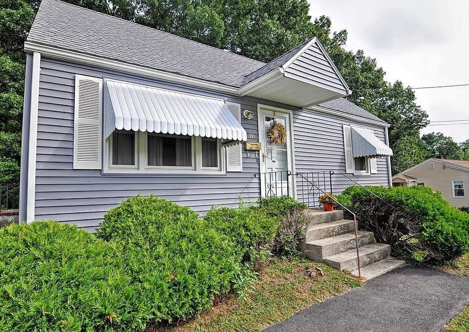 1st image of 39 Ponderosa Ave