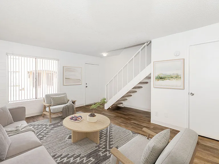 5726 N Black Canyon Hwy — Photo 12