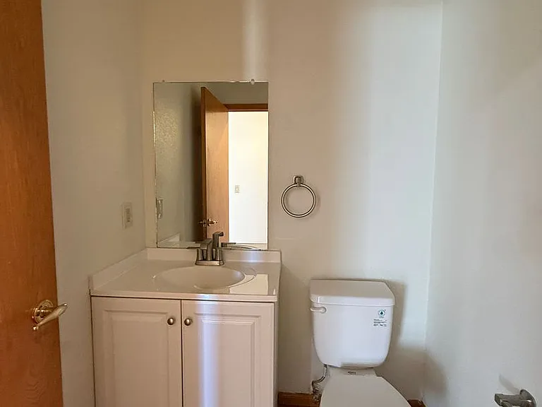 1470 Mercer Ct — Photo 28