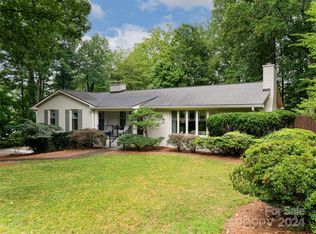 20 Westridge Dr, Asheville, NC 28803