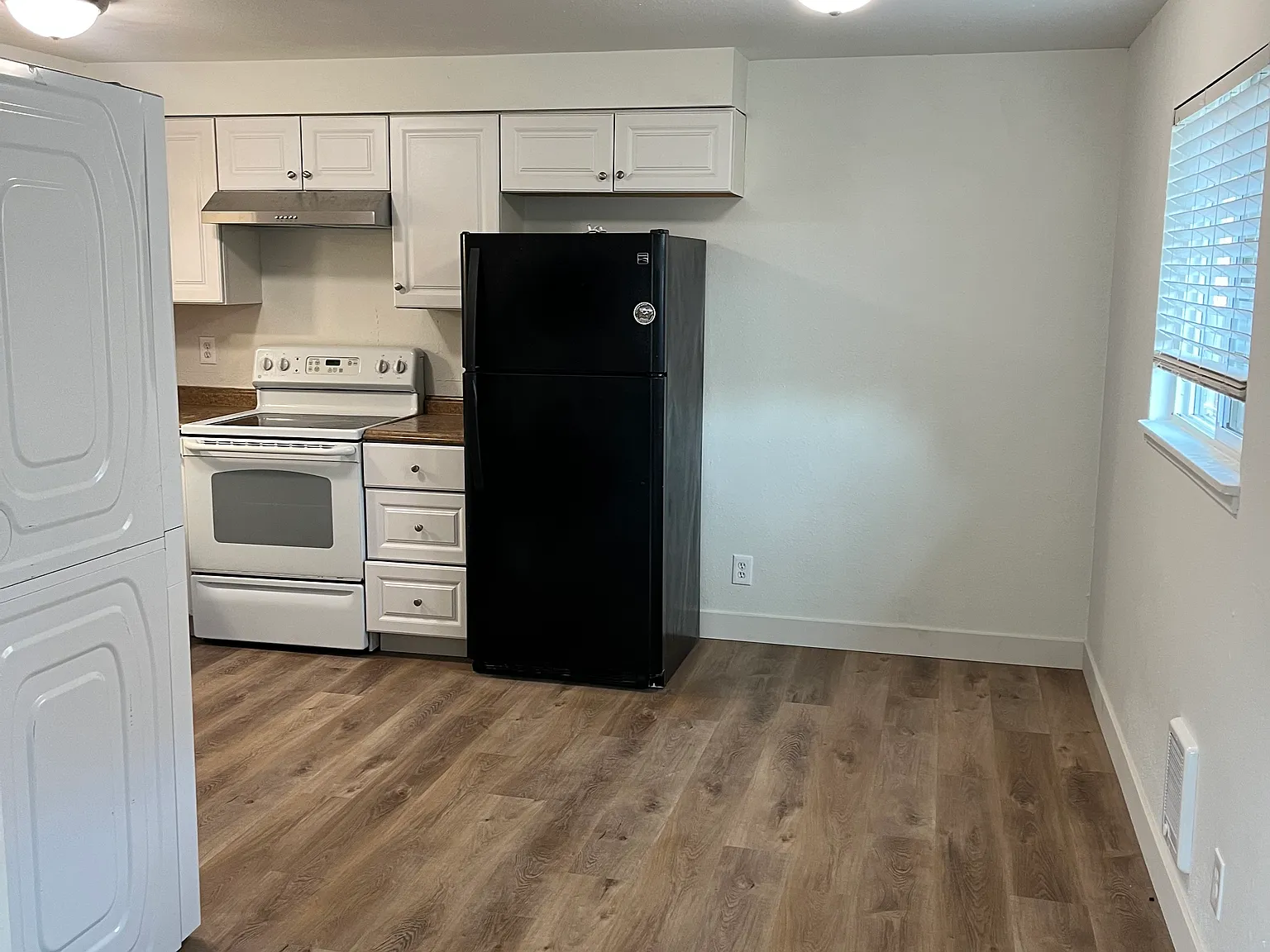 2 bed, 850 sqft, $1,550 — Photo 4