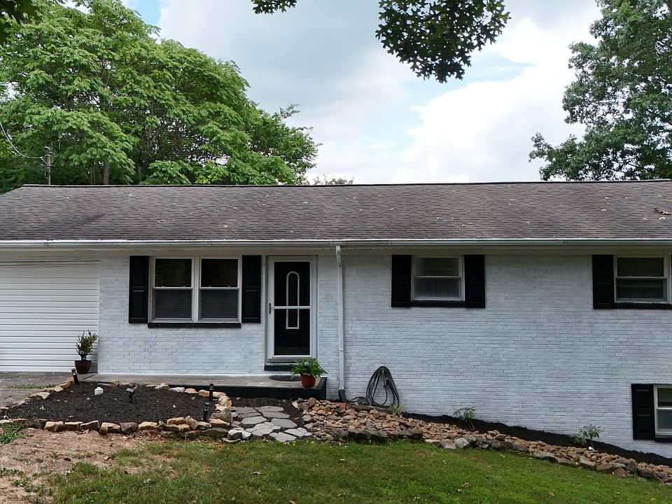 1st image of 771 Commanche Dr