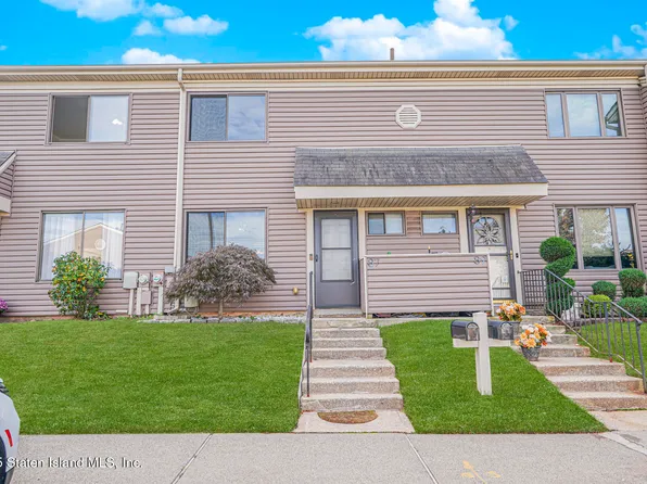 87 Cypress Loop, Staten Island, NY 10309