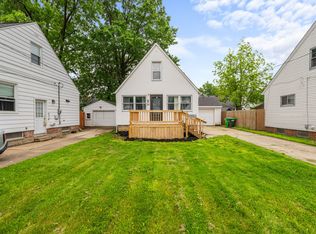 29928 Enid Rd, Wickliffe, OH 44092