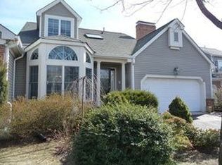184 Woods End Dr, Little Silver, NJ 07739