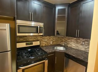 206 Washington St APT 2A, Jersey City, NJ 07302