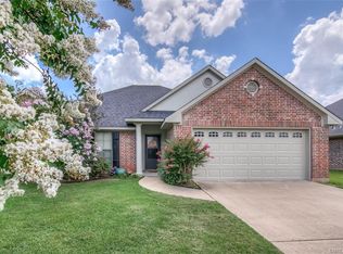 5372 Bluebell Dr, Bossier City, LA 71112