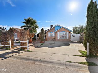 10424 Valle De Oro Dr, Socorro, TX 79927