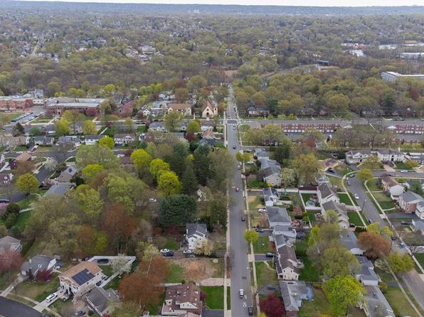 155 Howland Ave, River Edge, NJ 07661