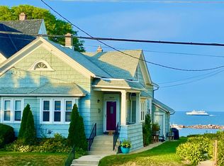 2614 S Shore Dr, Milwaukee, WI 53207