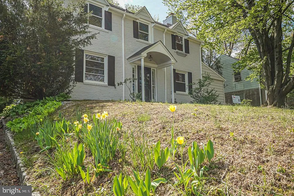Building Photo - 644 Meetinghouse Rd
