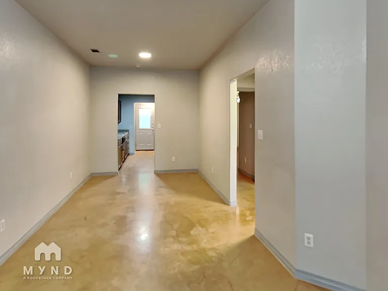 208 Walnut Bend Rd — Photo 7
