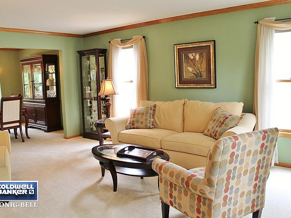 Formal Living Room for Special Occasions!