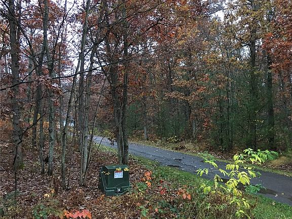 4th image of 2010 S Pine Road