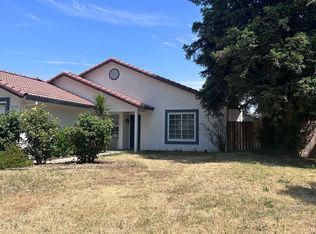 2253 Yorktown Sq, Merced, CA 95341