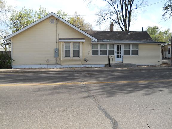 2nd image of 3205 11th Ave