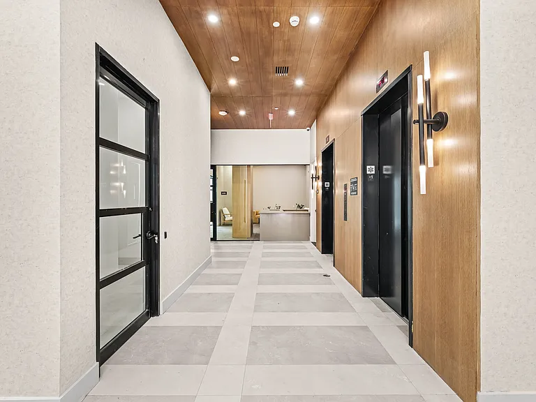 526 Baltic St #11Z — Photo 17