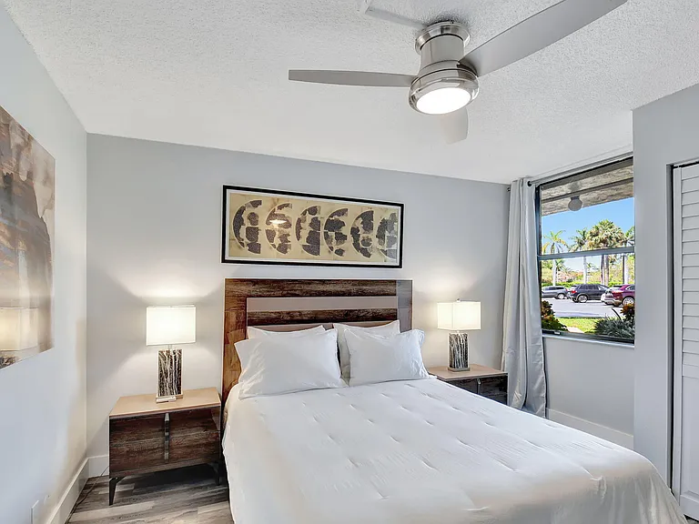 2255 Lindell Blvd #4103 — Photo 15